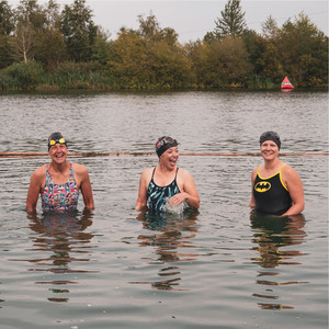 2023 Huub Her Spirit Swim Cap A2-VGCAPHS - Black / Multi